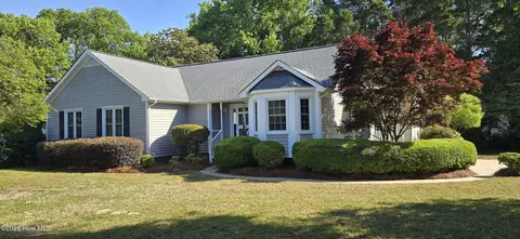 207 Arbor Dr, Greenville, NC 27858