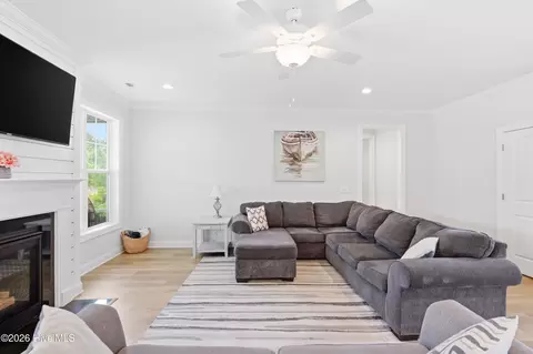 Living - 99 W Abaco Way, Hampstead, NC 28443 photo 2 of 2