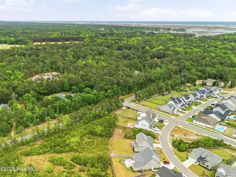 View/Area - 99 W Abaco Way, Hampstead, NC 28443 photo 12 of 14