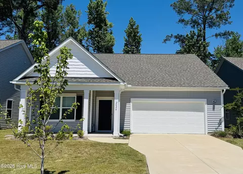 2024 Bogue Ln, New Bern, NC 28562