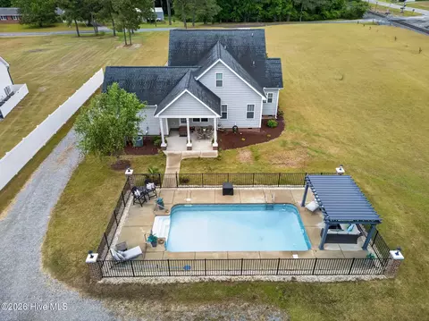 534 Herring Rd, Princeton, NC 27569
