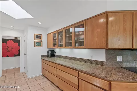 Kitchen - 18 Lochdon Ct, Pinehurst, NC 28374 photo 7 of 7