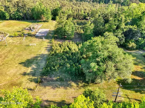 9199 Parker Trl NE, Leland, NC 28451