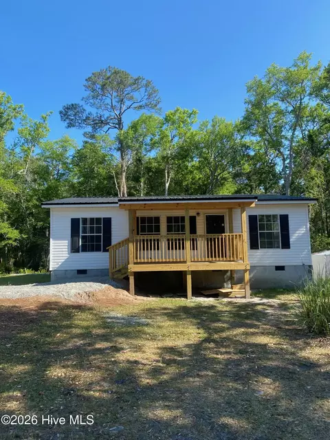 1121 Pine Bur Cir SW, Sunset Beach, NC 28468