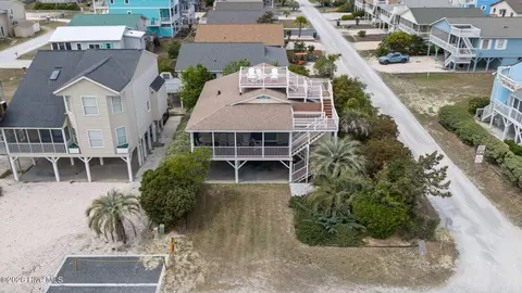 Exterior - 105 E Main St, Sunset Beach, NC 28468 photo 15 of 18