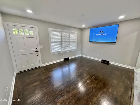 Living - 4155 Lee St, Ayden, NC 28513 photo 2 of 2