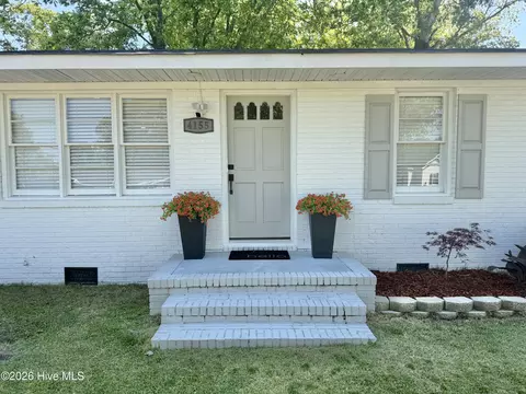 Exterior - 4155 Lee St, Ayden, NC 28513 photo 1 of 4