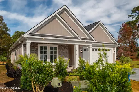 8852 Nottoway Ave NW, Calabash, NC 28467