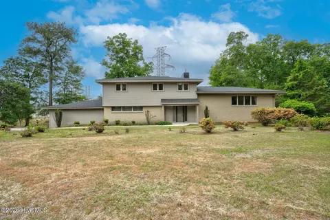 816 Stone Dr, Rocky Mount, NC 27804