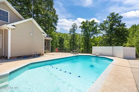 Exterior - 435 Thomas Way, Cameron, NC 28326 photo 17 of 20