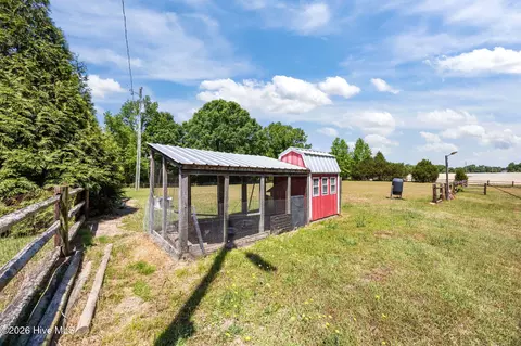 Exterior - 435 Thomas Way, Cameron, NC 28326 photo 11 of 20
