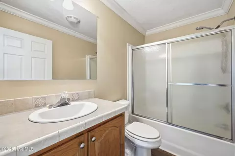 Bath - 66 Warrens Way, Chocowinity, NC 27817 photo 2 of 4