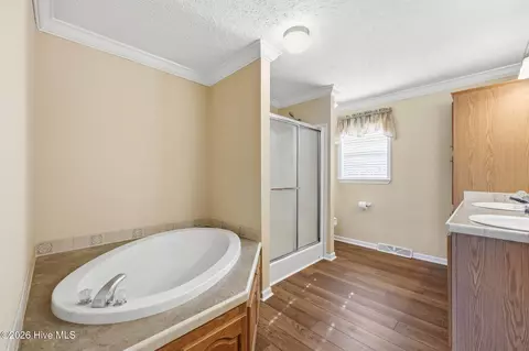 Bath - 66 Warrens Way, Chocowinity, NC 27817 photo 1 of 4