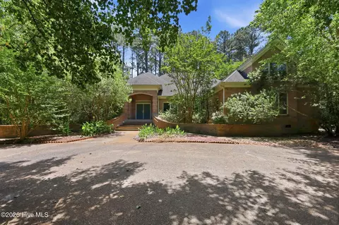 103 Rappahannock Dr, Chocowinity, NC 27817