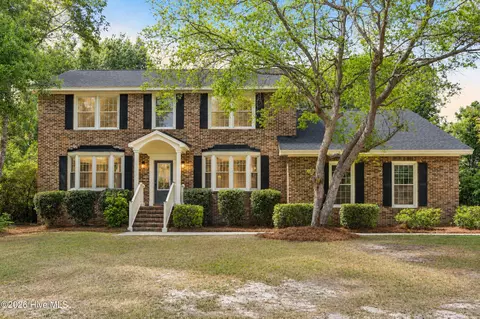 203 Gregory Rd, Wilmington, NC 28405