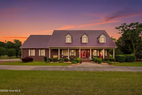 2000 Moltonville Rd, Clinton, NC 28328