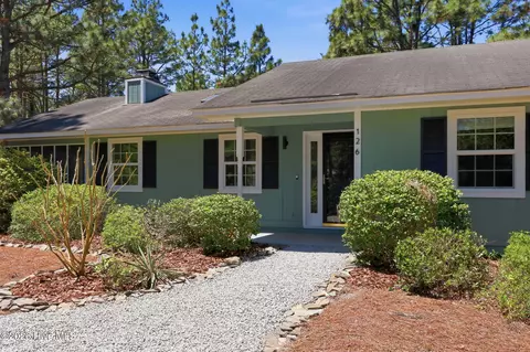 126 Edgewater Dr, Seven Lakes, NC 27376