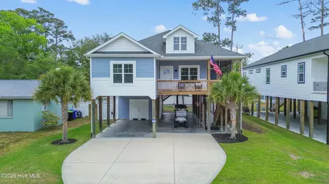 334 NE 49th St, Oak Island, NC 28465