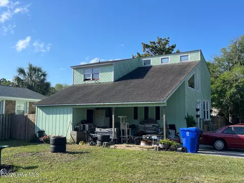 701 S Fourth St, Carolina Beach, NC 28428