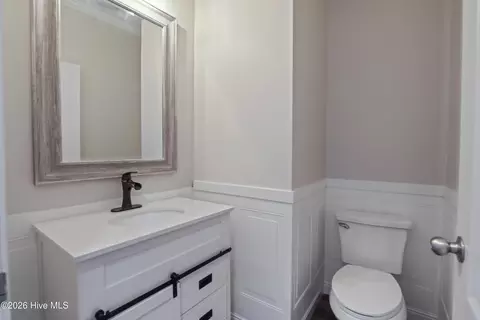 Bath - 716 Bald Eagle Dr, Vass, NC 28394 photo 2 of 3