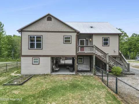 221 Estate Rd, Atkinson, NC 28421