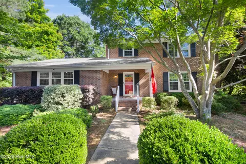2016 Spencer Ave, New Bern, NC 28560