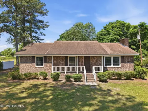2013 Holland Rd, Greenville, NC 27834