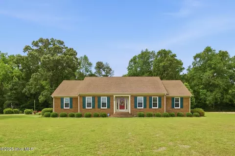 320 Yeopim Rd, Edenton, NC 27932