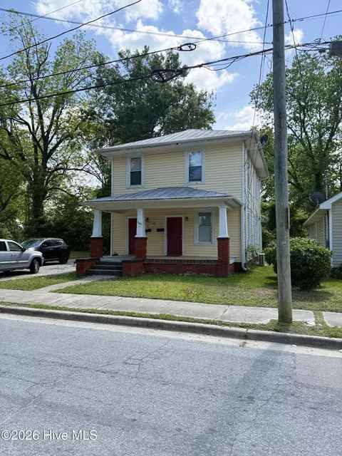 303 Paris Ave, Greenville, NC 27834