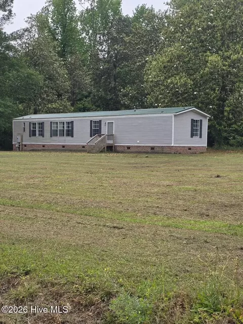 407 Croom St, Magnolia, NC 28453
