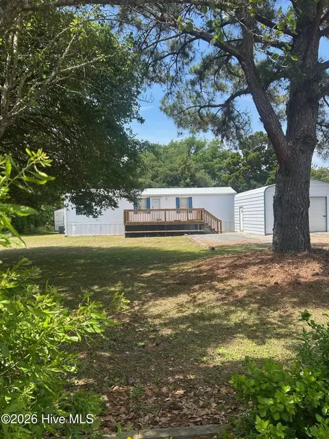 234 Ennett Ln, Sneads Ferry, NC 28460