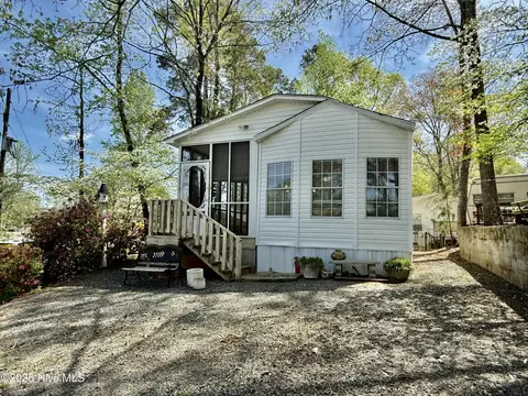 120 Overland Trl, Mount Gilead, NC 27306