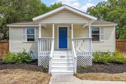 500 Lewis Dr, Carolina Beach, NC 28428