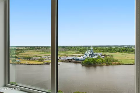 14 Grace St #1213, Wilmington, NC 28401
