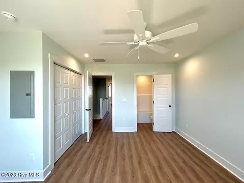 Bedroom - 650 Cedar Point Blvd #G3, Cedar Point, NC 28584 photo 4 of 9