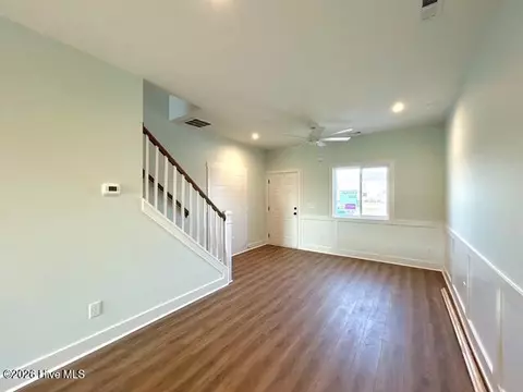 Living - 650 Cedar Point Blvd #G3, Cedar Point, NC 28584 photo 3 of 3