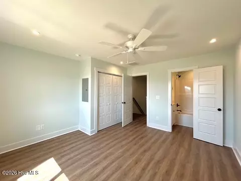 Bedroom - 650 Cedar Point Blvd #G3, Cedar Point, NC 28584 photo 2 of 9