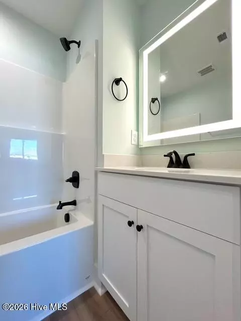Bath - 650 Cedar Point Blvd #G3, Cedar Point, NC 28584 photo 3 of 3