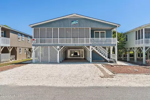 411 34th St, Sunset Beach, NC 28468