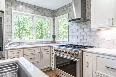 Kitchen - 59 Juniper Creek Blvd, Pinehurst, NC 28374 photo 2 of 3