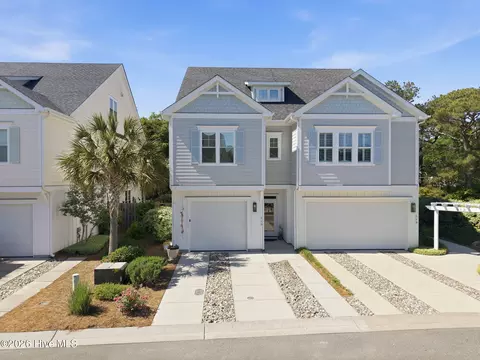 115 Bimini Townes Ln, Carolina Beach, NC 28428