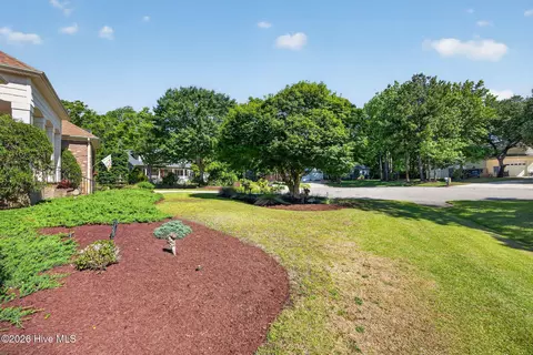 Exterior - 305 Pecan Ct, Hampstead, NC 28443 photo 20 of 23