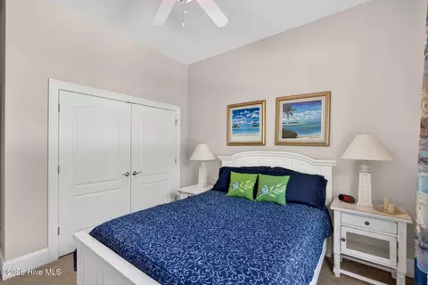 Bedroom - 305 Pecan Ct, Hampstead, NC 28443 photo 7 of 10