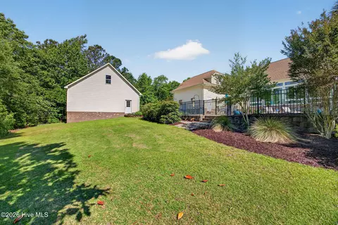 Exterior - 305 Pecan Ct, Hampstead, NC 28443 photo 19 of 23