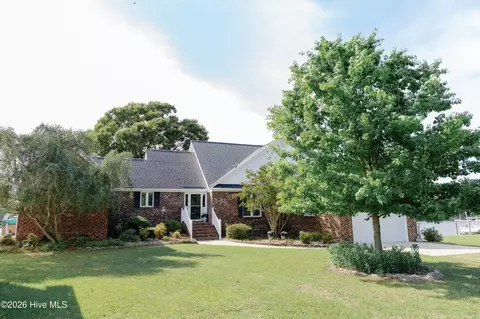 674 Brooks Rd, Bath, NC 27808