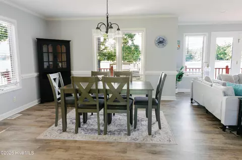 Dining - 674 Brooks Rd, Bath, NC 27808 photo 1 of 2