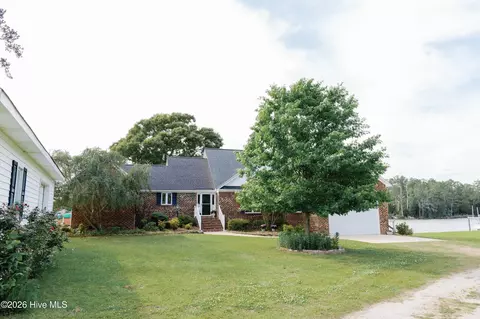 Exterior - 674 Brooks Rd, Bath, NC 27808 photo 2 of 19