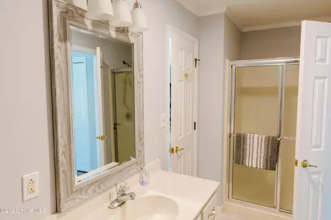 Bath - 674 Brooks Rd, Bath, NC 27808 photo 4 of 5