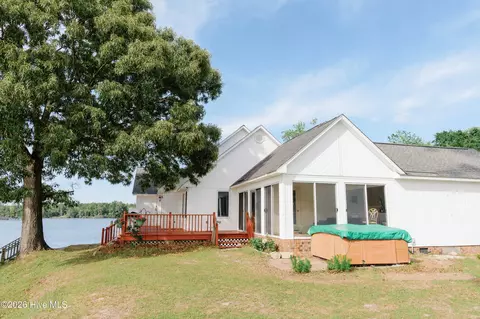 Exterior - 674 Brooks Rd, Bath, NC 27808 photo 11 of 19