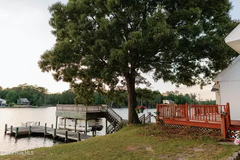 Exterior - 674 Brooks Rd, Bath, NC 27808 photo 13 of 19